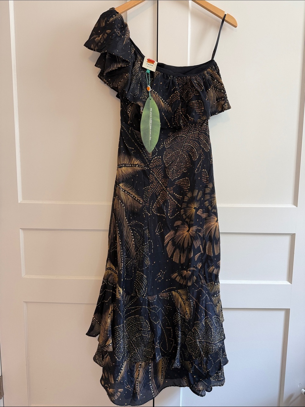 FARM Rio NWT Navy Celestial Off Shoulder Ruffle Midi Dress Small